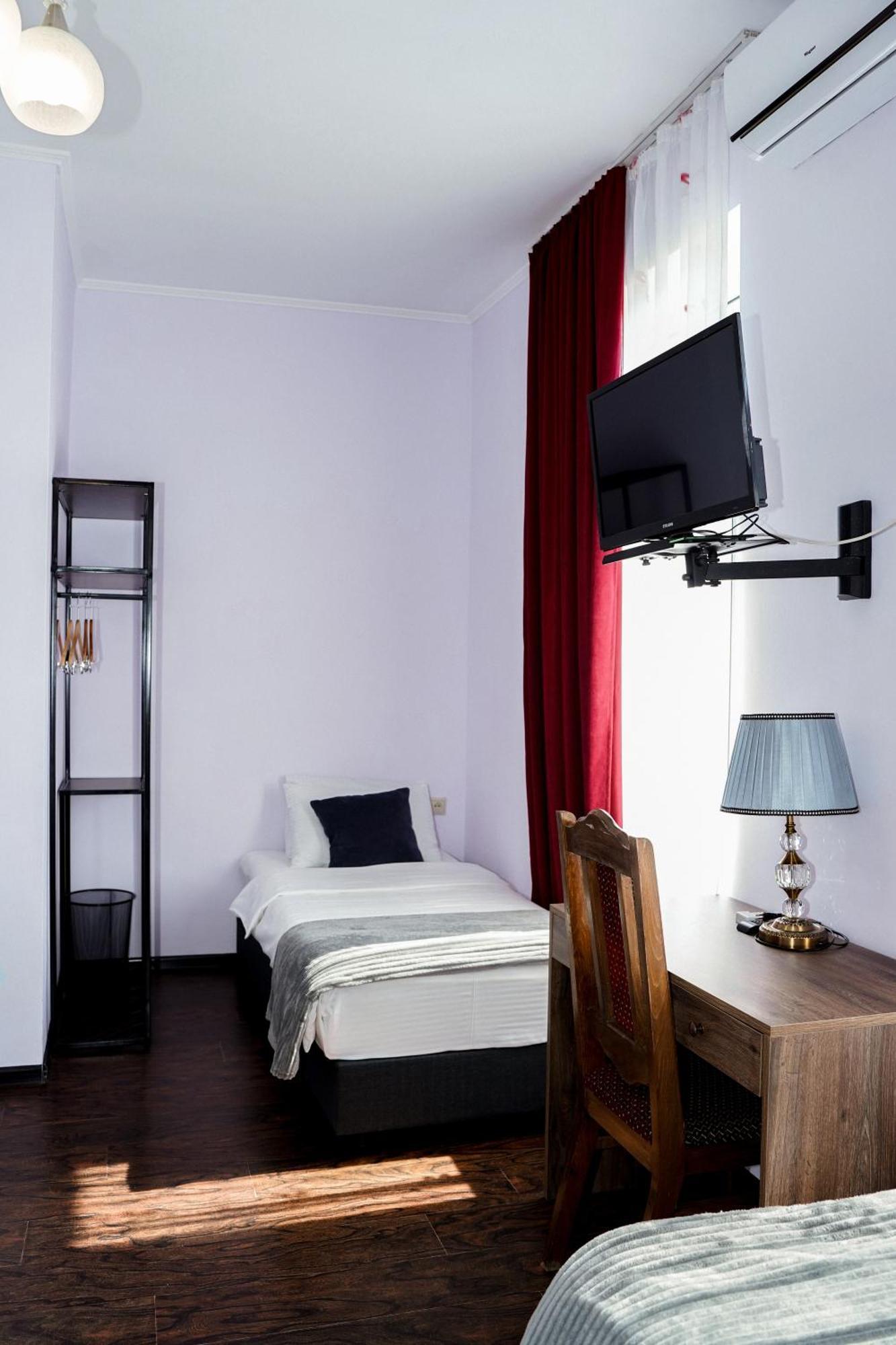 Europa Hotel-Kutaisi Zewnętrze zdjęcie