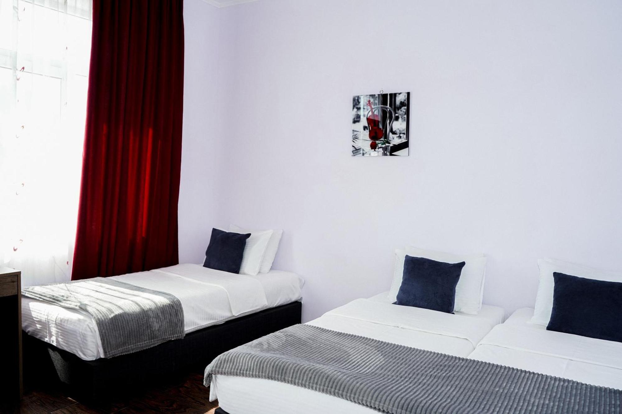 Europa Hotel-Kutaisi Zewnętrze zdjęcie